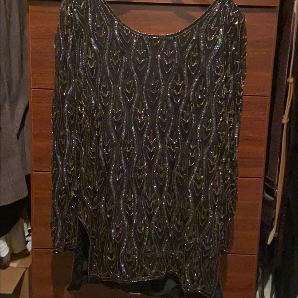 Oversized Sequence Top!! One Size Fits All.. - image 3
